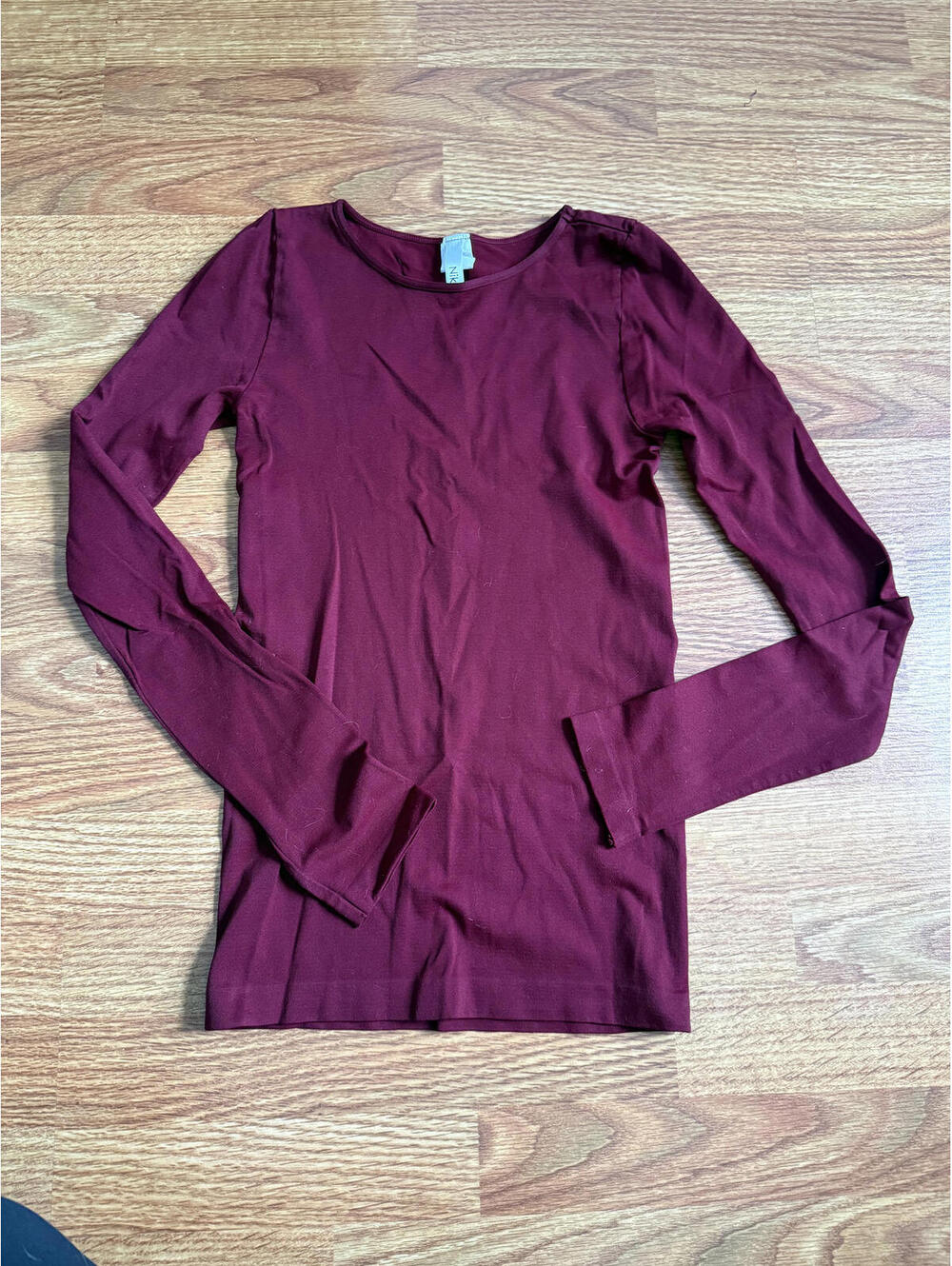 Women's Top | Long Sleeve Tee | Nikibiki | One Size